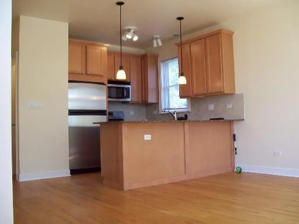4116 West Congress Parkway Chicago IL 60624