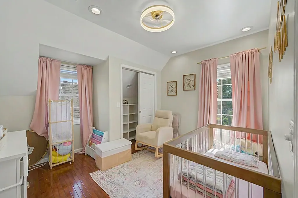 13326 South Burley Avenue Chicago IL 60633