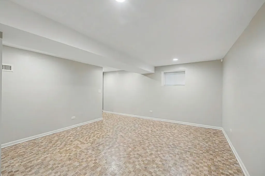 13326 South Burley Avenue Chicago IL 60633