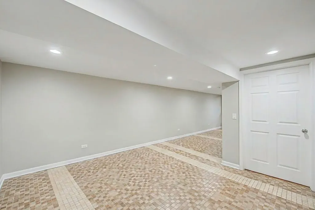 13326 South Burley Avenue Chicago IL 60633