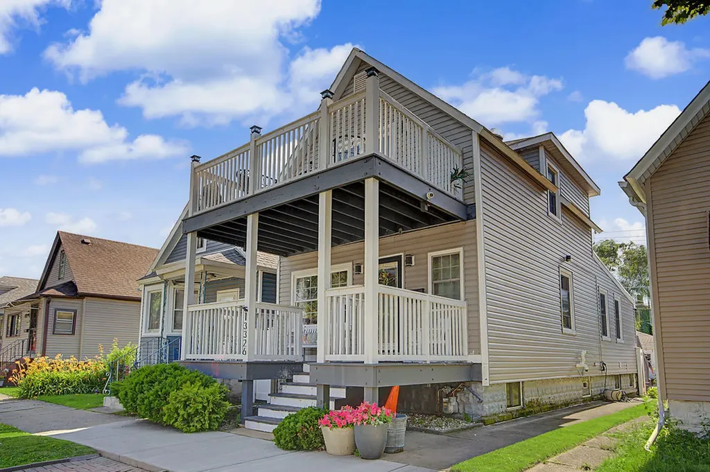 13326 South Burley Avenue Chicago IL 60633