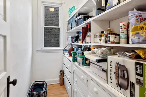 3706 North Leavitt Street Chicago IL 60618