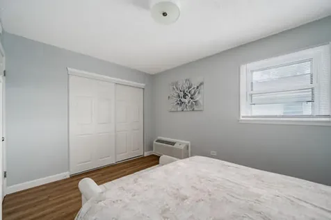 9455 Kelvin Lane Schiller Park IL 60176