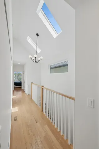 5348 West Argyle Street Chicago IL 60630