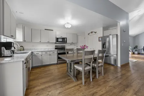 3803 Hennepin Drive Joliet IL 60431