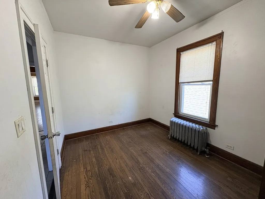 6753 South Artesian Avenue Chicago IL 60629