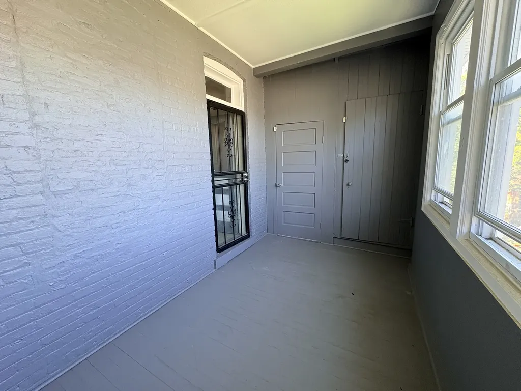 6753 South Artesian Avenue Chicago IL 60629