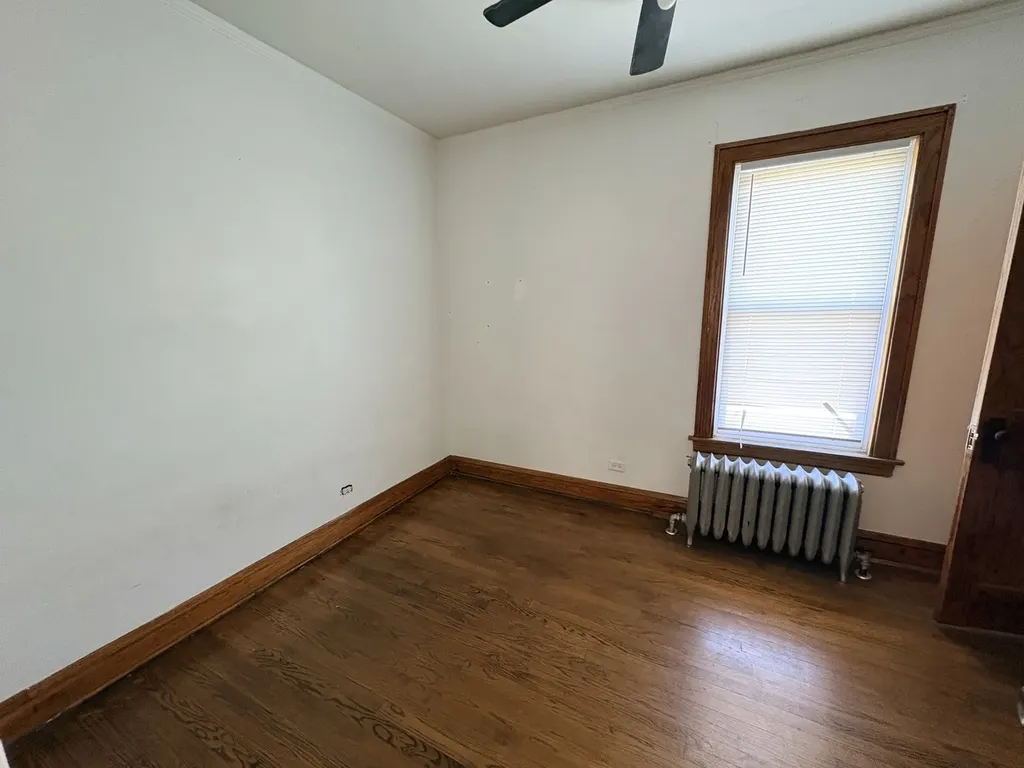 6753 South Artesian Avenue Chicago IL 60629