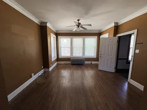 6753 South Artesian Avenue Chicago IL 60629
