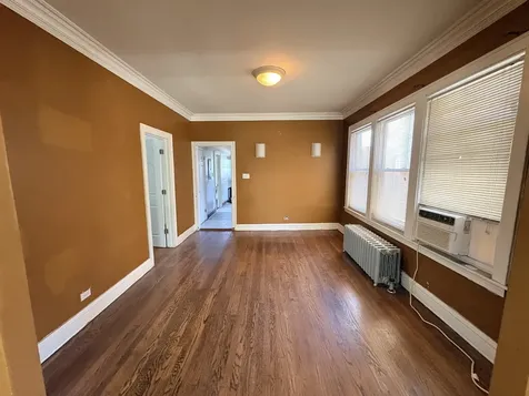 6753 South Artesian Avenue Chicago IL 60629