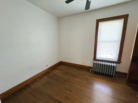 6753 South Artesian Avenue Chicago IL 60629