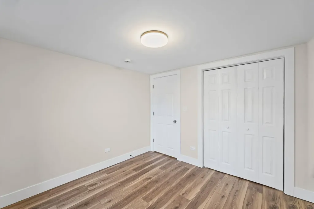 4434 West Monroe Street Chicago IL 60624