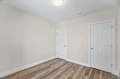 4434 West Monroe Street Chicago IL 60624