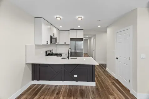 4434 West Monroe Street Chicago IL 60624