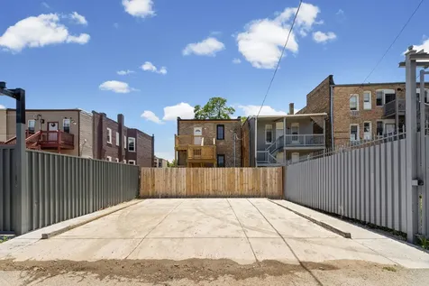 4434 West Monroe Street Chicago IL 60624