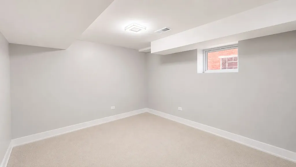 5742 West 63rd Place Chicago IL 60638