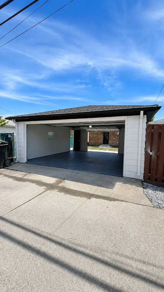 5742 West 63rd Place Chicago IL 60638