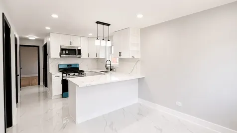 5742 West 63rd Place Chicago IL 60638
