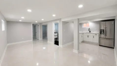 5742 West 63rd Place Chicago IL 60638