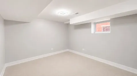5742 West 63rd Place Chicago IL 60638