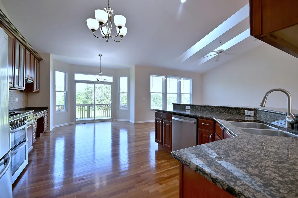 11819 Wolf Creek Lane Plainfield IL 60585