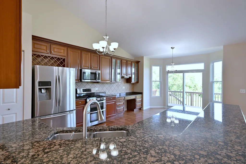 11819 Wolf Creek Lane Plainfield IL 60585