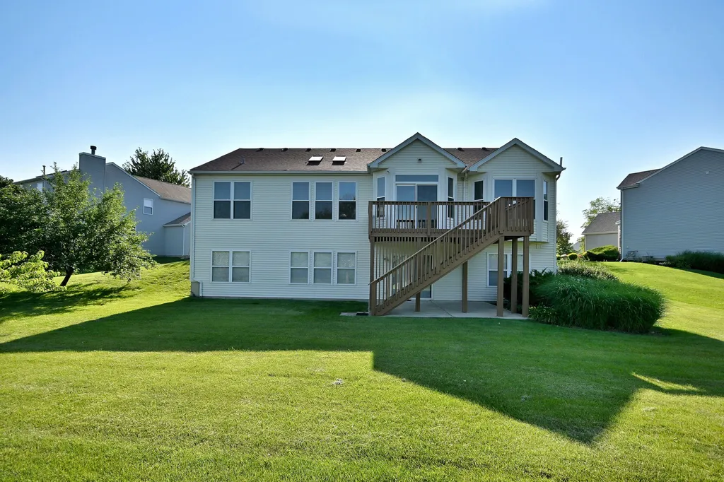 11819 Wolf Creek Lane Plainfield IL 60585