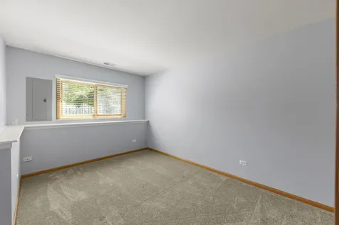 8227 Auburn Lane Frankfort IL 60423