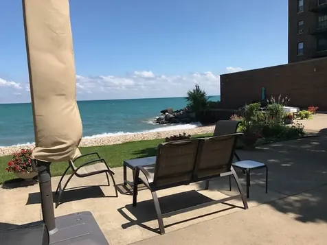 2666 East 73rd Street Chicago IL 60649