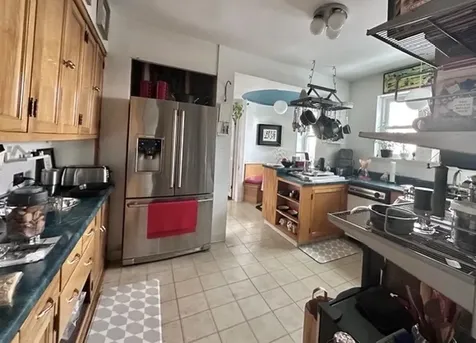 2666 East 73rd Street Chicago IL 60649