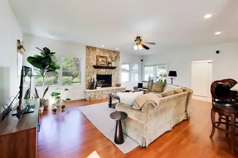 1932 Larkdale Drive Glenview IL 60025