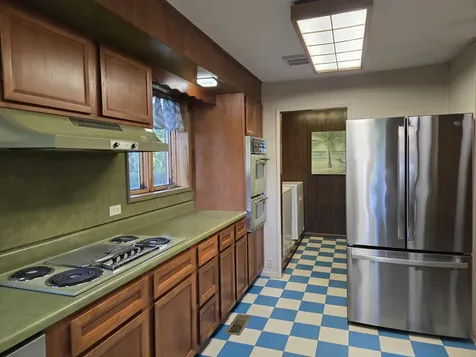41294 E 100 North Road Bellflower IL 62174