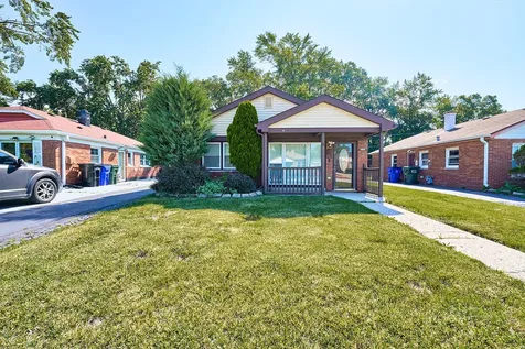 11535 South Sacramento Drive Merrionette Park IL 60803