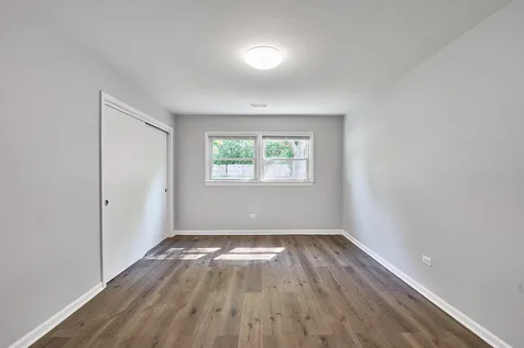 11535 South Sacramento Drive Merrionette Park IL 60803