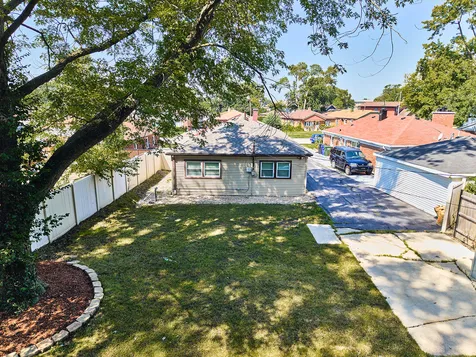 11535 South Sacramento Drive Merrionette Park IL 60803