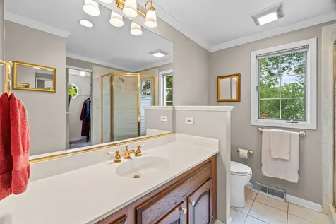 1533 North Belmont Avenue Arlington Heights IL 60004