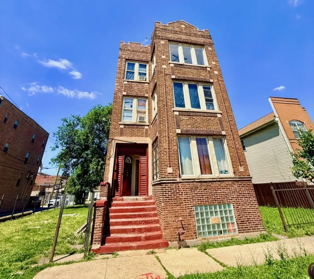 1140 South Keeler Avenue Chicago IL 60624