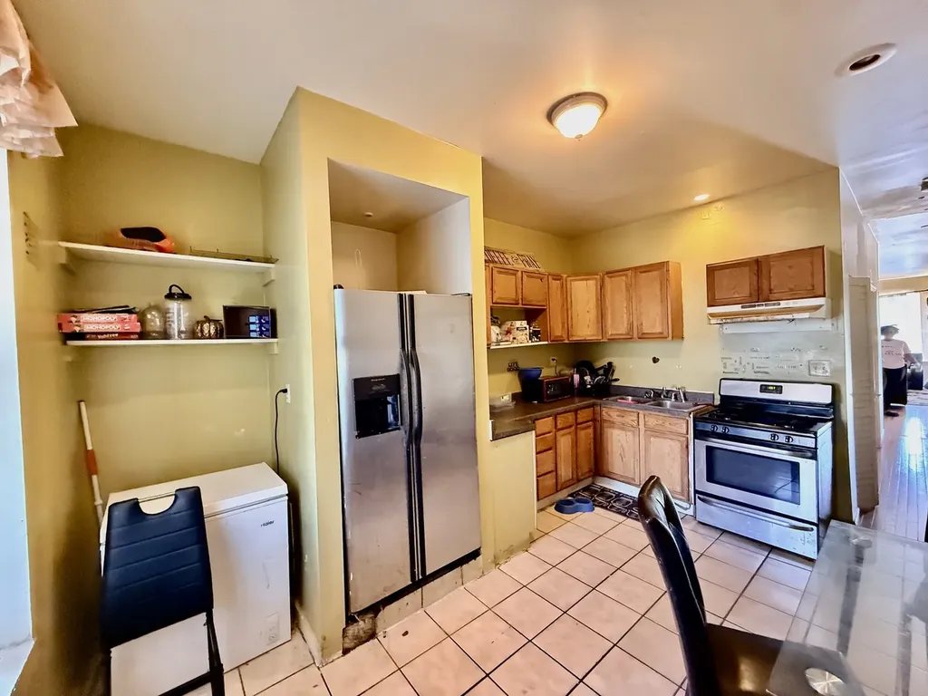 1140 South Keeler Avenue Chicago IL 60624