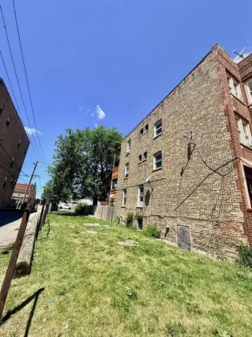 1140 South Keeler Avenue Chicago IL 60624