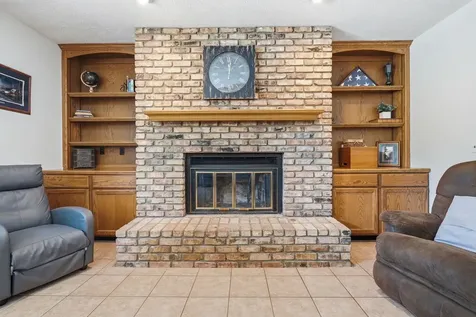301 South Evergreen Lane Bloomington IL 61704