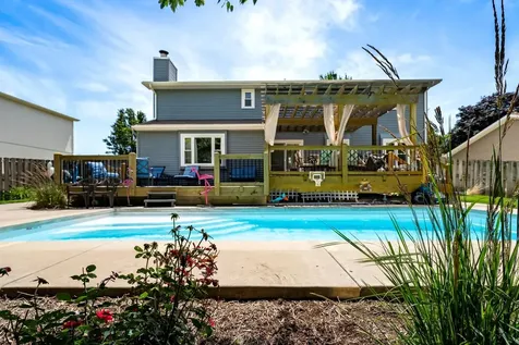 301 South Evergreen Lane Bloomington IL 61704