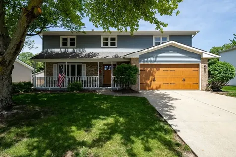 301 South Evergreen Lane Bloomington IL 61704