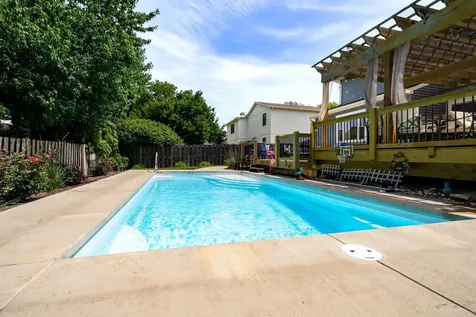 301 South Evergreen Lane Bloomington IL 61704