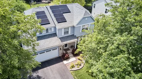 1140 Sandhurst Lane Carol Stream IL 60188