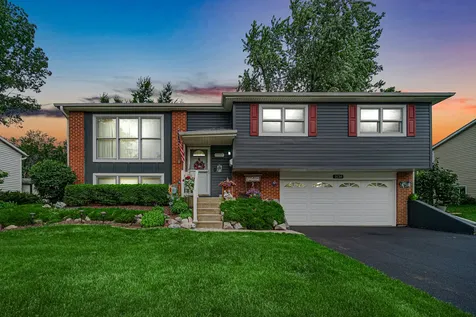 3136 Everglade Avenue Woodridge IL 60517