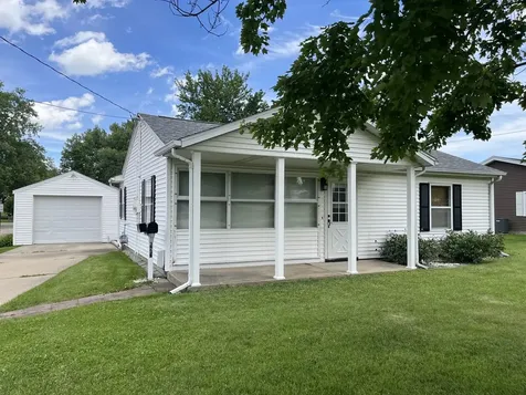 526 Edwards Street Kewanee IL 61443