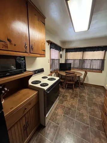 526 Edwards Street Kewanee IL 61443