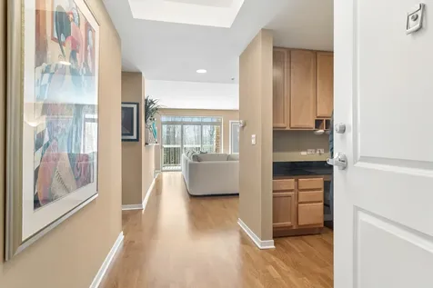 425 Benjamin Drive Vernon Hills IL 60061