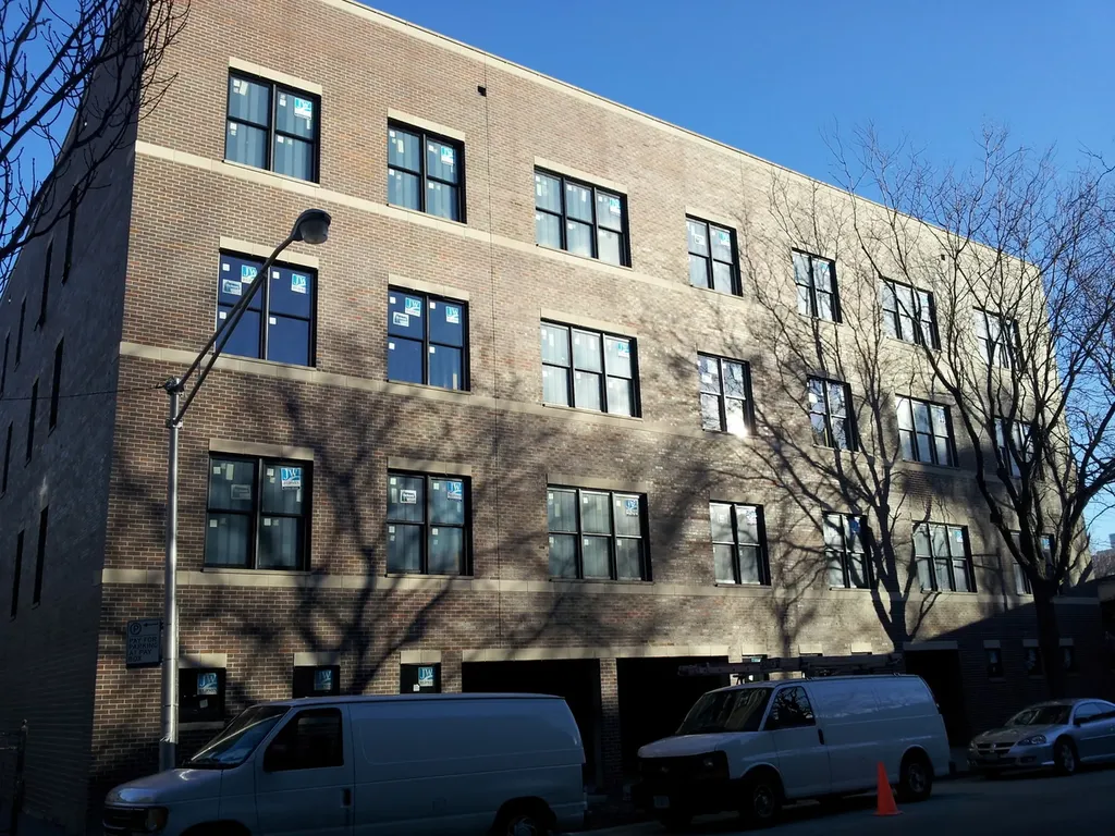 1537 North Orleans Avenue Chicago IL 60610