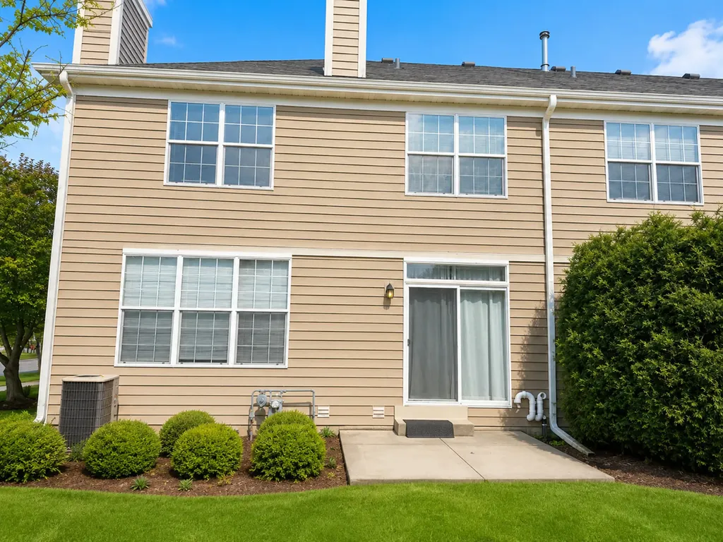 860 Havenshire Road Naperville IL 60565